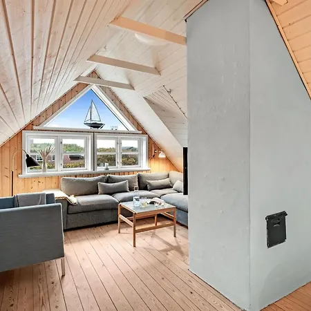 Christensen - 100m From The Sea By Interhome *