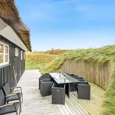 Christensen - 100m From The Sea By Interhome *