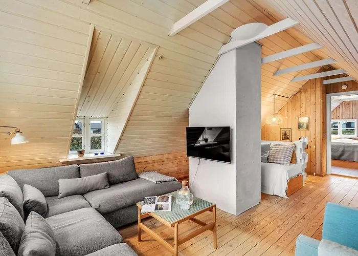 Christensen - 100m From The Sea By Interhome *