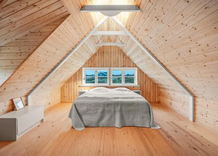 Christensen - 100m From The Sea By Interhome *